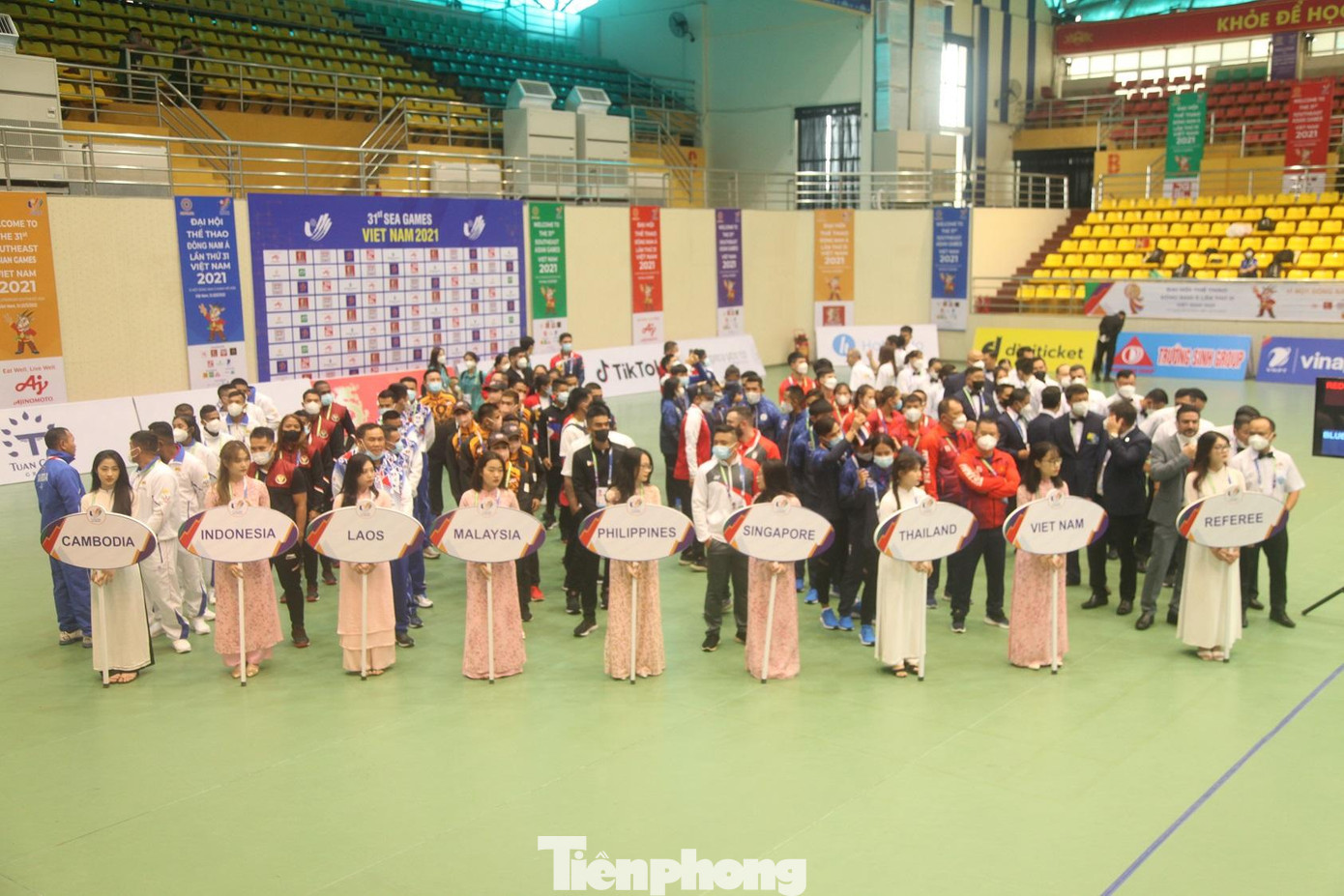 Các đoàn thể thao tham dự môn Kickboxing tại SEA Gamea 31. Tại Đại hội Thể thao Đông Nam Á lần thứ 31 (SEA Games 31), đội tuyển Kickboxing Việt Nam tham gia với 12 vận động viên (5 nữ, 7 nam).