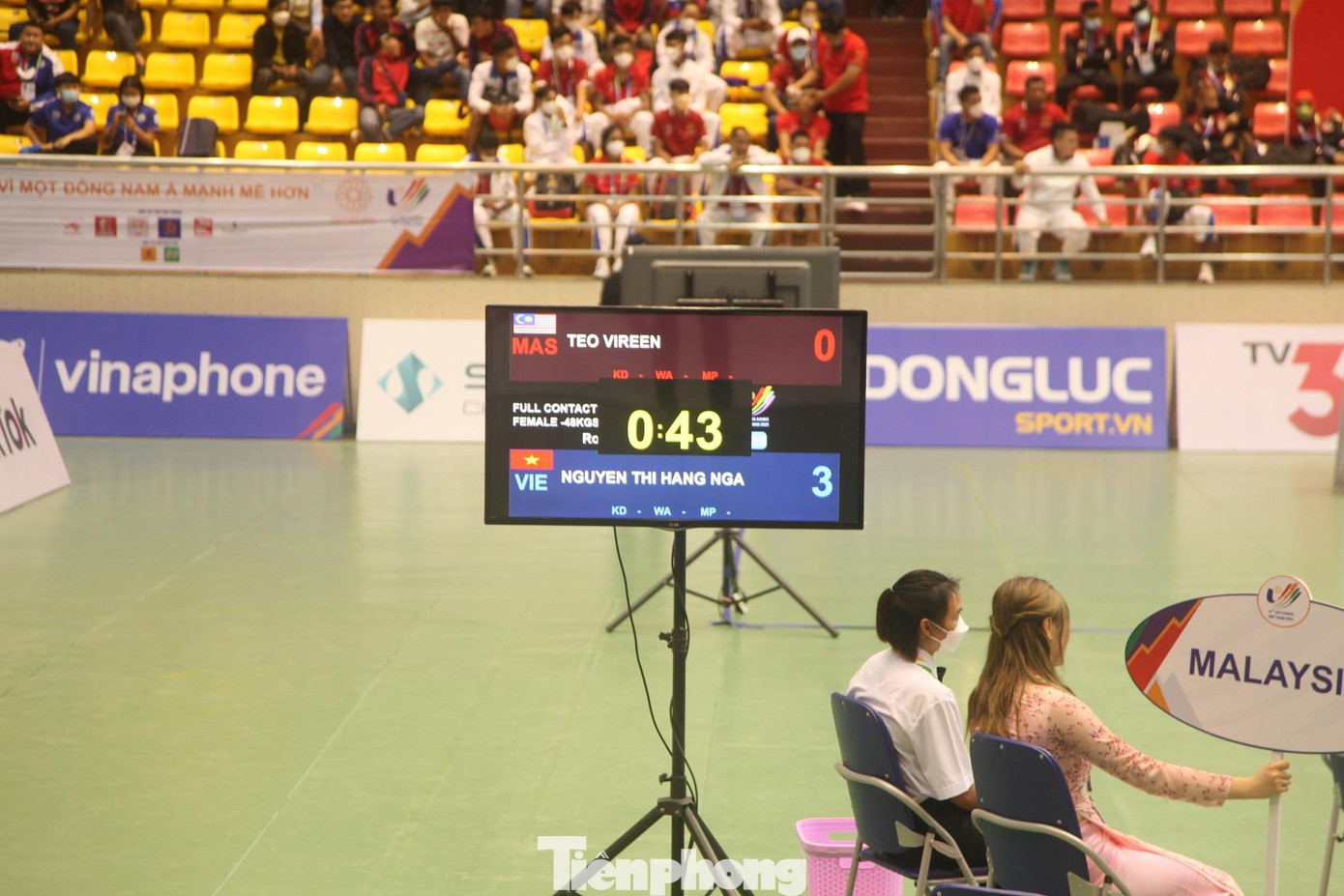 Chiều 8/5, có 4 vận động viên của Việt Nam thi đấu. Vận động viên Nguyễn Xuân Phương (hạng cân 57 kg) thua vận động viên Thái Lan với tỷ số 1– 2. Vận động viên Nguyễn Thị Hằng Nga (hạng cân 48 kg) thắng vận động viên Malaysia với tỷ số 3 – 0. Vận động viên Nguyễn Thế Hưởng (hạng cân 67 kg) thắng vận động viên Philippines với tỷ số 3 – 0. Vận động viên Bùi Hải Linh (hạng cân 52 kg) thắng vận động viên Campuchia với tỷ số 2 – 1. Chiều 8/5, môn Kickboxing tại SEA Games 31 có 12 trận đấu, kéo dài đến hơn 19h.