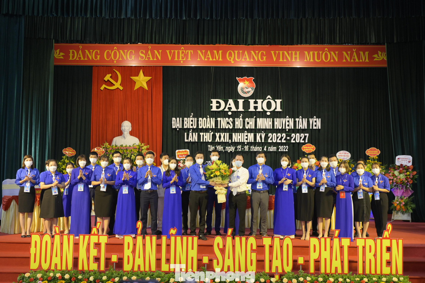 Ban Chấp hành Huyện Đoàn Tân Yên nhiệm kỳ 2022 - 2027 có 29 người ra mắt đại hội