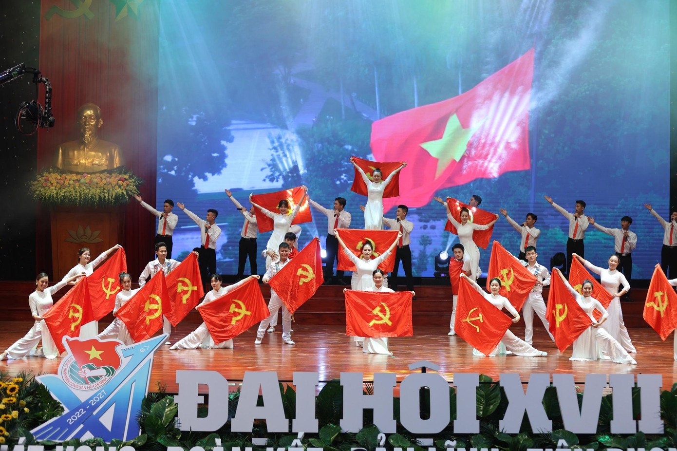 Trong nhiệm kỳ mới, tuổi trẻ Bắc Giang coi trọng tổ chức hoạt động tình nguyện thường xuyên, tại chỗ; đồng thời khuyến khích tổ chức các hoạt động tình nguyện theo dự án, giai đoạn nhiều năm tại một địa điểm để giải quyết triệt để vấn đề trên địa bàn.