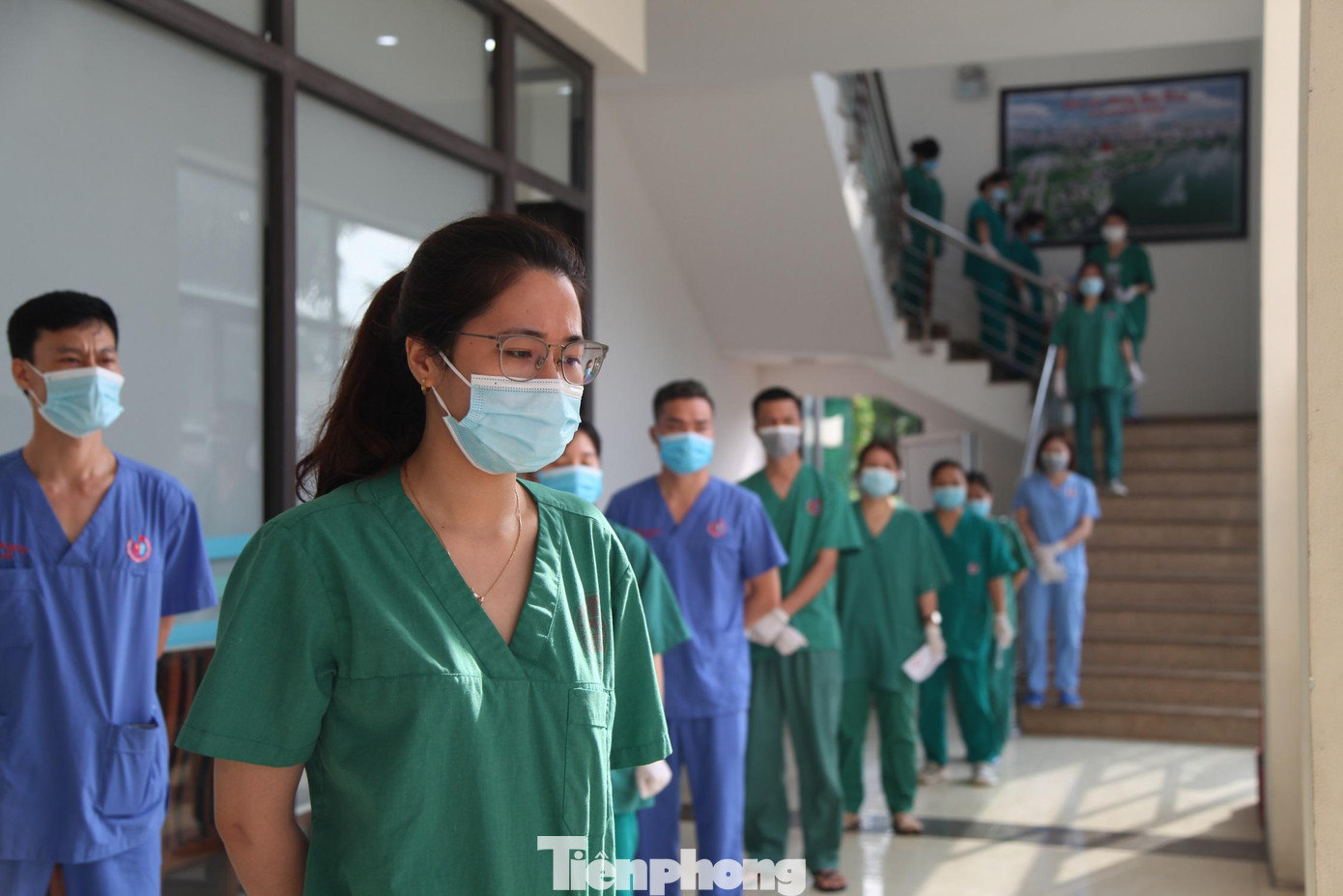 Nhân viên y tế tỉnh Quảng Ninh chuẩn bị bầu cử tại nhà khách tỉnh Bắc Giang Nhân viên y tế tỉnh Quảng Ninh chuẩn bị bầu cử tại nhà khách tỉnh Bắc Giang