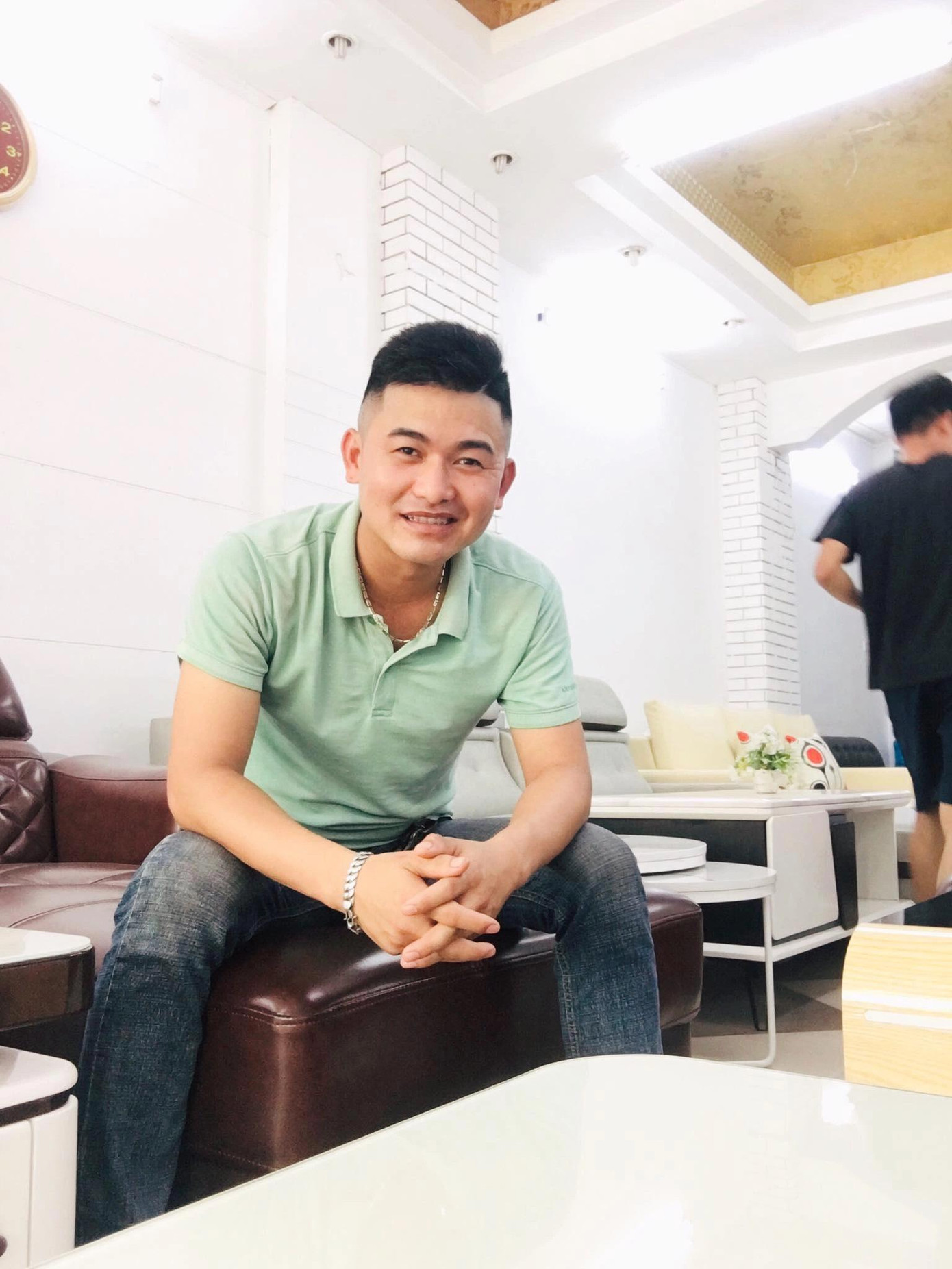 Thành Quân quê ở Thái Bình, có nhiều năm làm việc, sinh sống tại Hà Nội. Ảnh: NVCC. Thành Quân quê ở Thái Bình, có nhiều năm làm việc, sinh sống tại Hà Nội. Ảnh: NVCC.