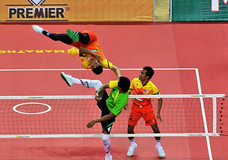 Pha bay người trên không ấn tượng. Pha bay người trên không ấn tượng