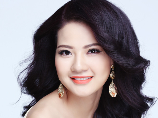 Trần Thị Quỳnh sẽ tham dự cuộc thi Hoa hậu quý bà thế giới 2013. Trần Thị Quỳnh sẽ tham dự cuộc thi Hoa hậu quý bà thế giới 2013