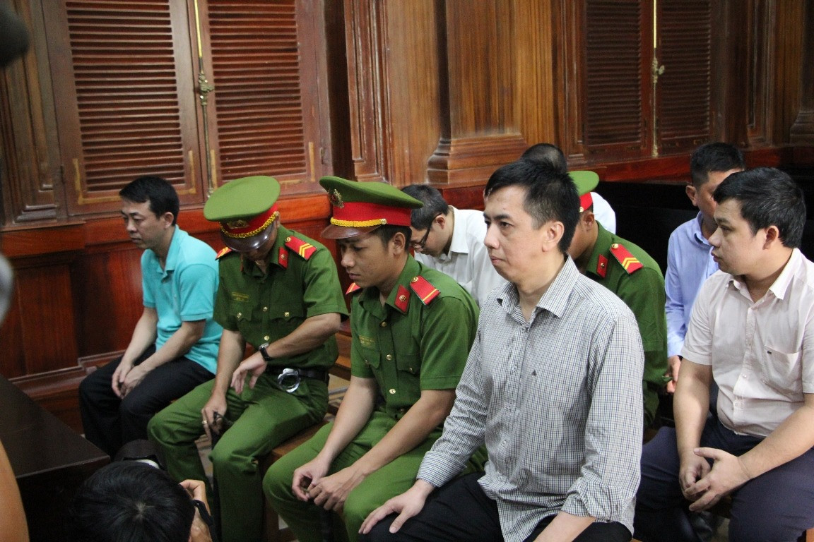 Vụ buôn 'thuốc ung thư giả': Tài liệu giải mật của Bộ Y tế nói lên điều gì? ảnh 1