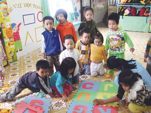 Trẻ em nên được vui chơi, học theo đúng chương trình (ảnh có tính chất minh họa, chụp tại cơ sở trường mầm non trên địa bàn Đà Nẵng). Ảnh: Nguyễn Huy