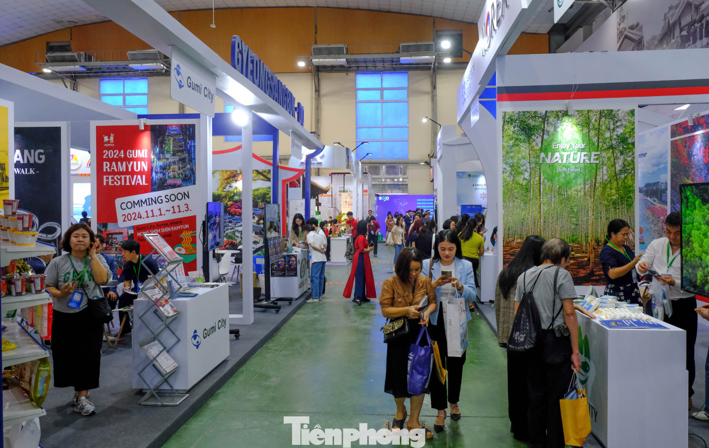 Từ ngày 11-14/4, Hội chợ VITM Hà Nội 2024 diễn ra tại Trung tâm Triển lãm quốc tế ICE với sự góp mặt của hơn 700 đơn vị kinh doanh dịch vụ bao gồm hàng không, lữ hành, khách sạn. Đáng chú ý, tỷ lệ số gian hàng quốc tế chiếm 25%.