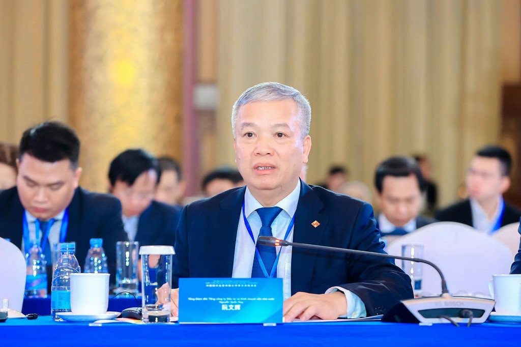 Ông Nguyễn Quốc Huy - Tổng giám đốc Tổng công ty Đầu tư và kinh doanh vốn nhà nước (SCIC) - phát biểu tham luận tại tọa đàm.