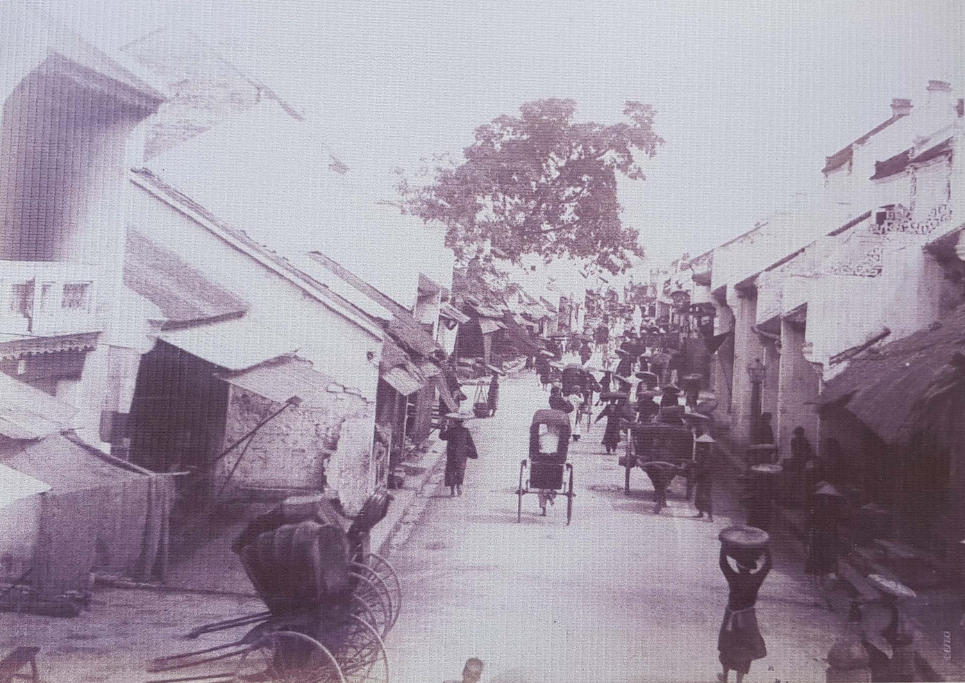 Phố Hàng Bông cuối thế kỷ XIX.