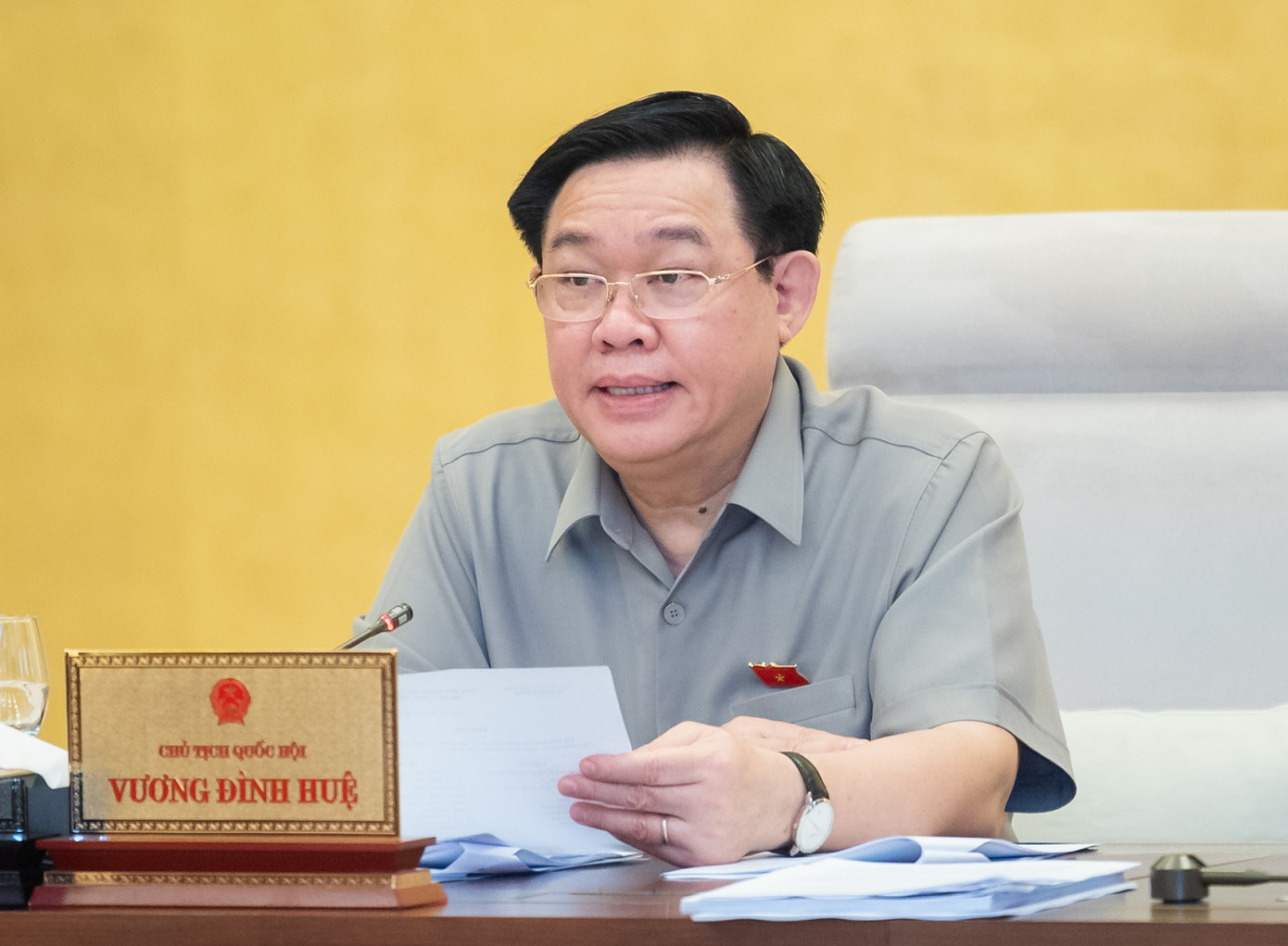 Chủ tịch Quốc hội Vương Đình Huệ phát biểu tại phiên họp Chủ tịch Quốc hội Vương Đình Huệ phát biểu tại phiên họp