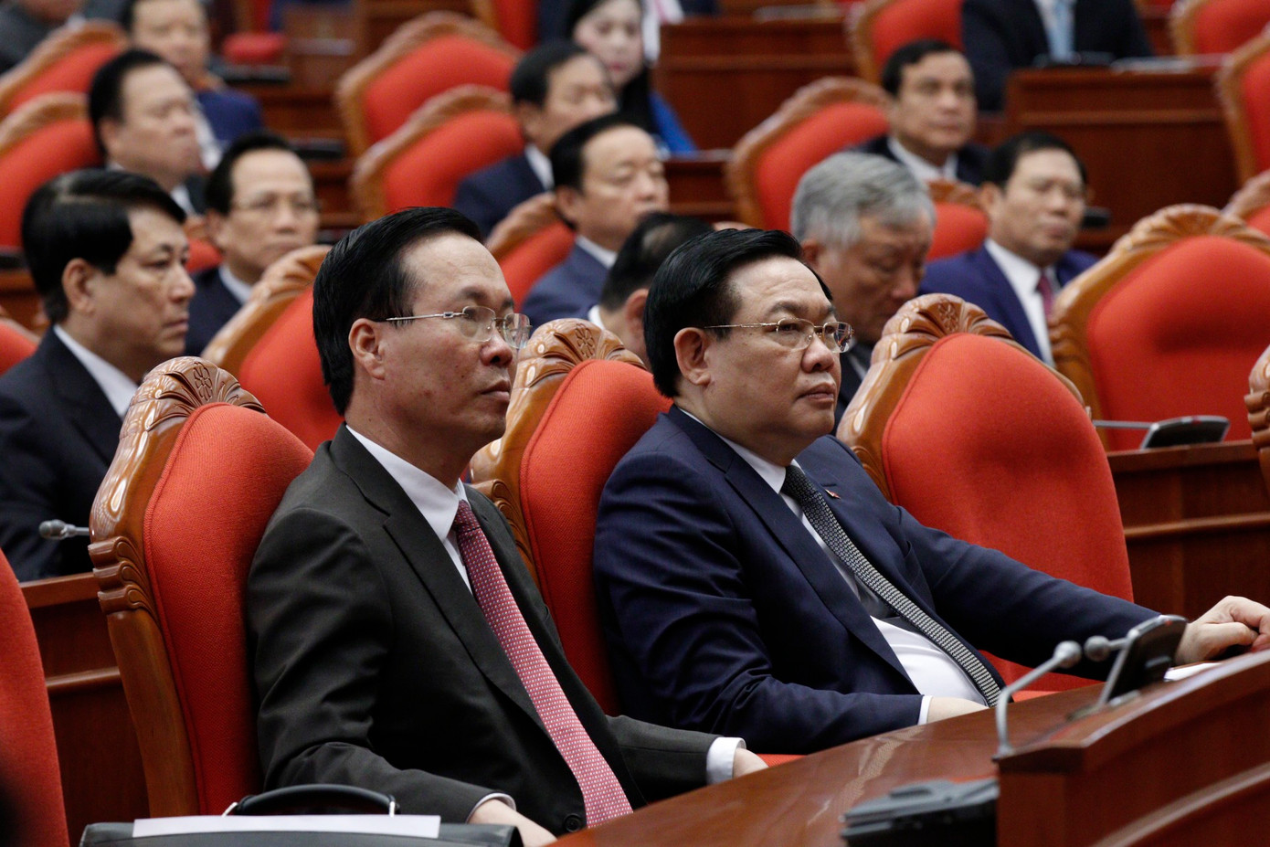 Các đại biểu tham dự Hội nghị Trung ương 8. Ảnh: Như Ý. Các đại biểu tham dự Hội nghị Trung ương 8. Ảnh: Như Ý.