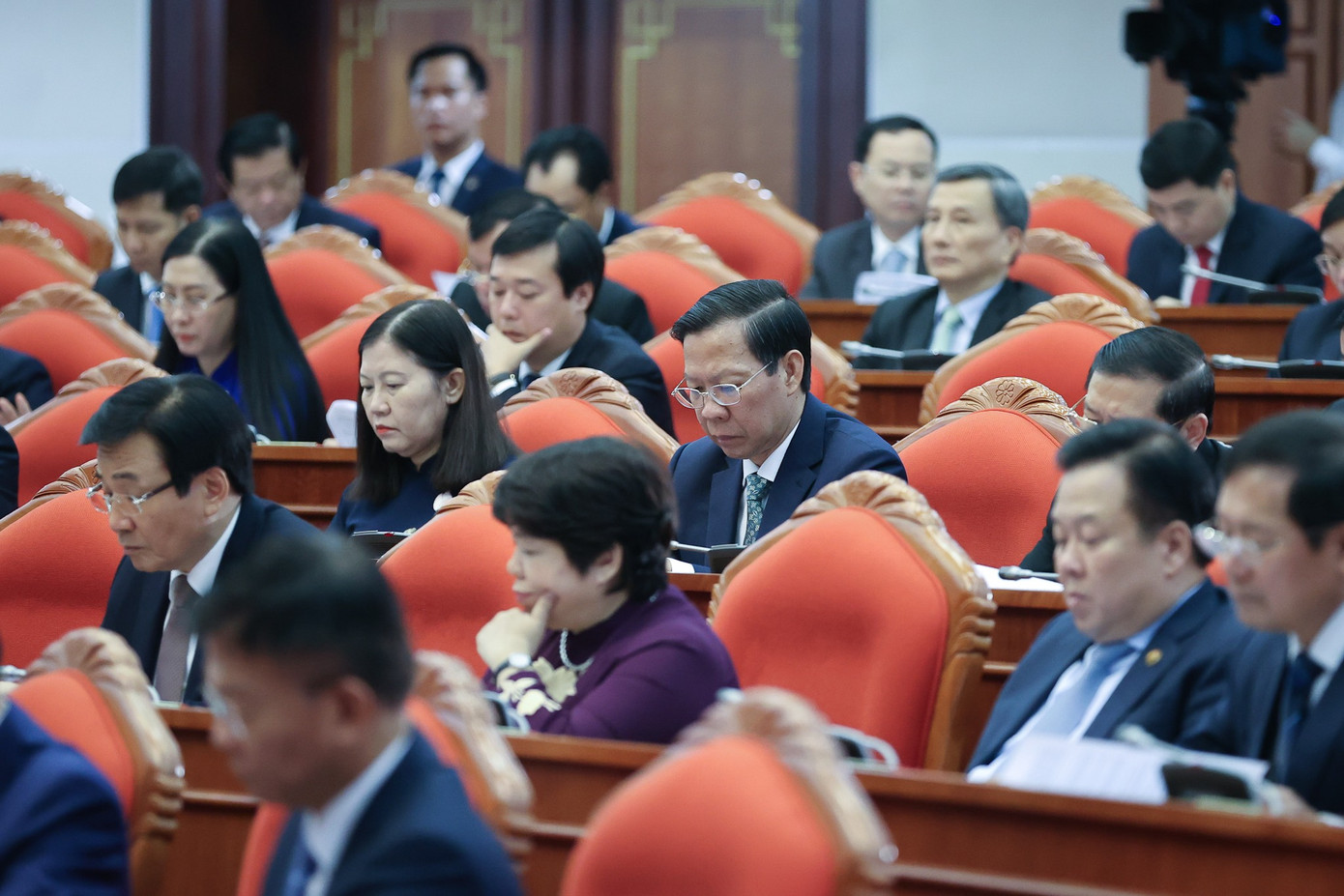 Các đại biểu tham dự Hội nghị Trung ương 8