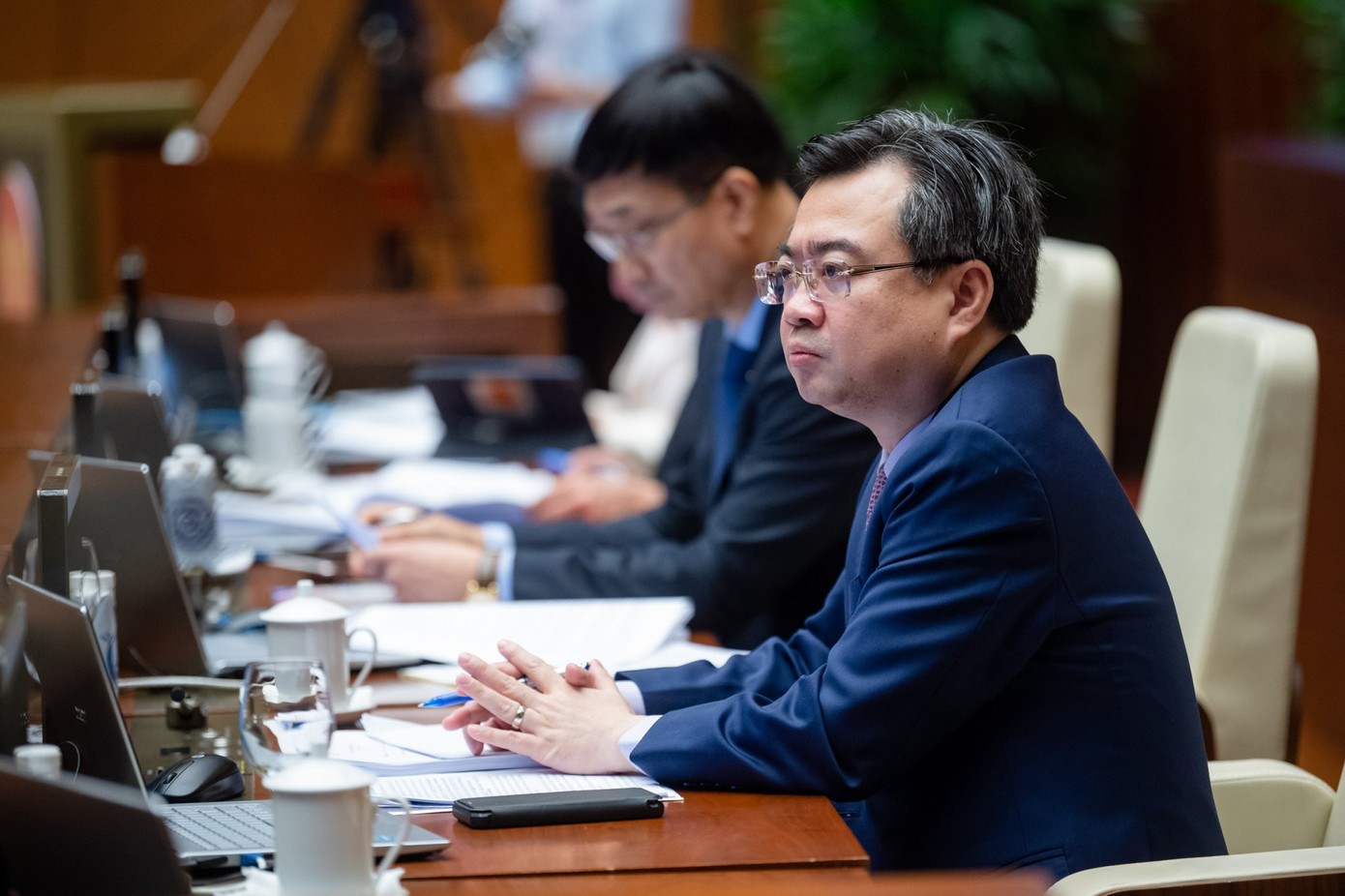 Bộ trưởng Xây dựng Nguyễn Thanh Nghị tại phiên thảo luận. Ảnh: Như Ý