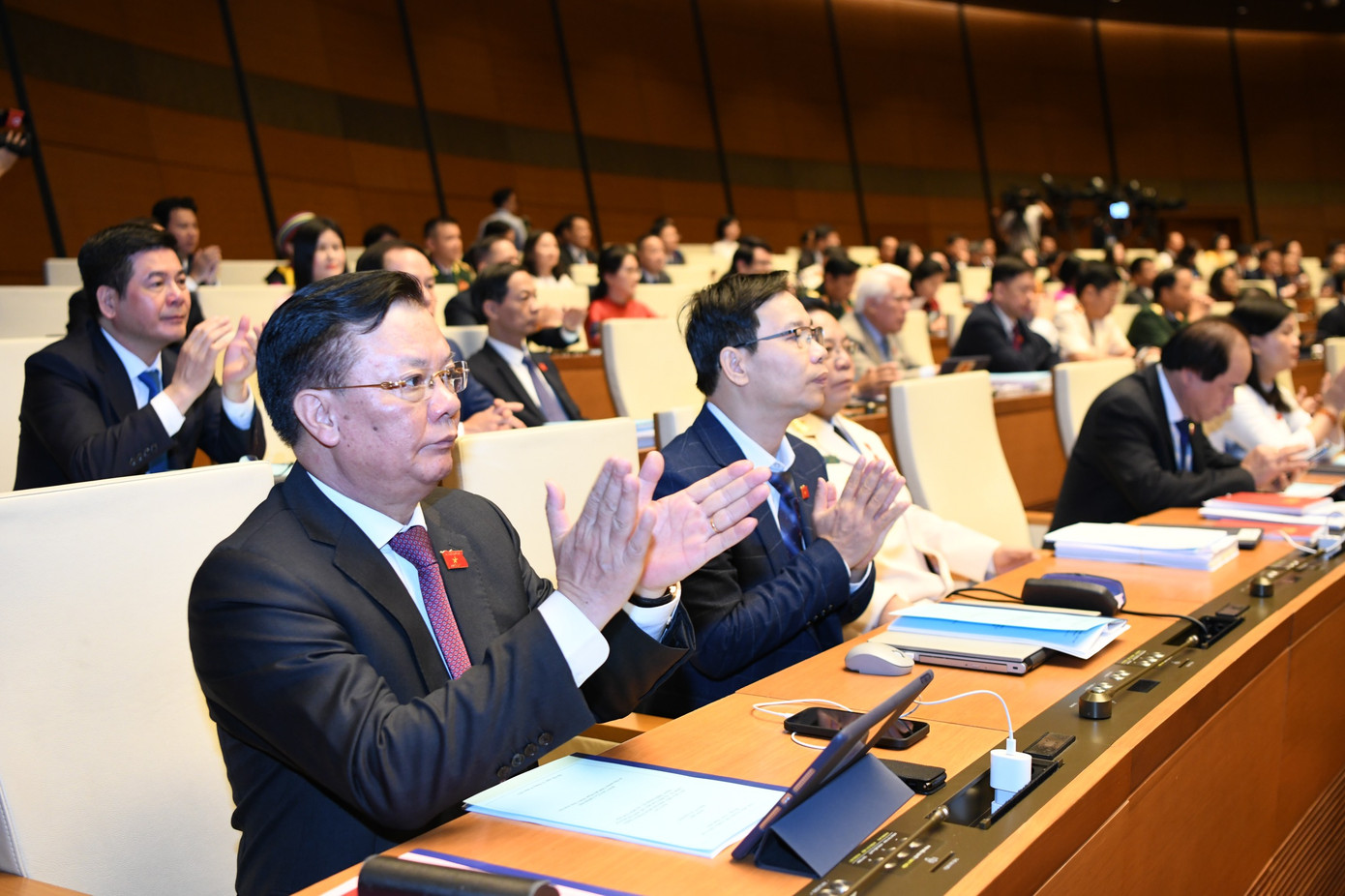 Các đại biểu tham dự Kỳ họp thứ 6, Quốc hội khoá XV. Ảnh Như Ý Các đại biểu tham dự Kỳ họp thứ 6, Quốc hội khoá XV. Ảnh Như Ý