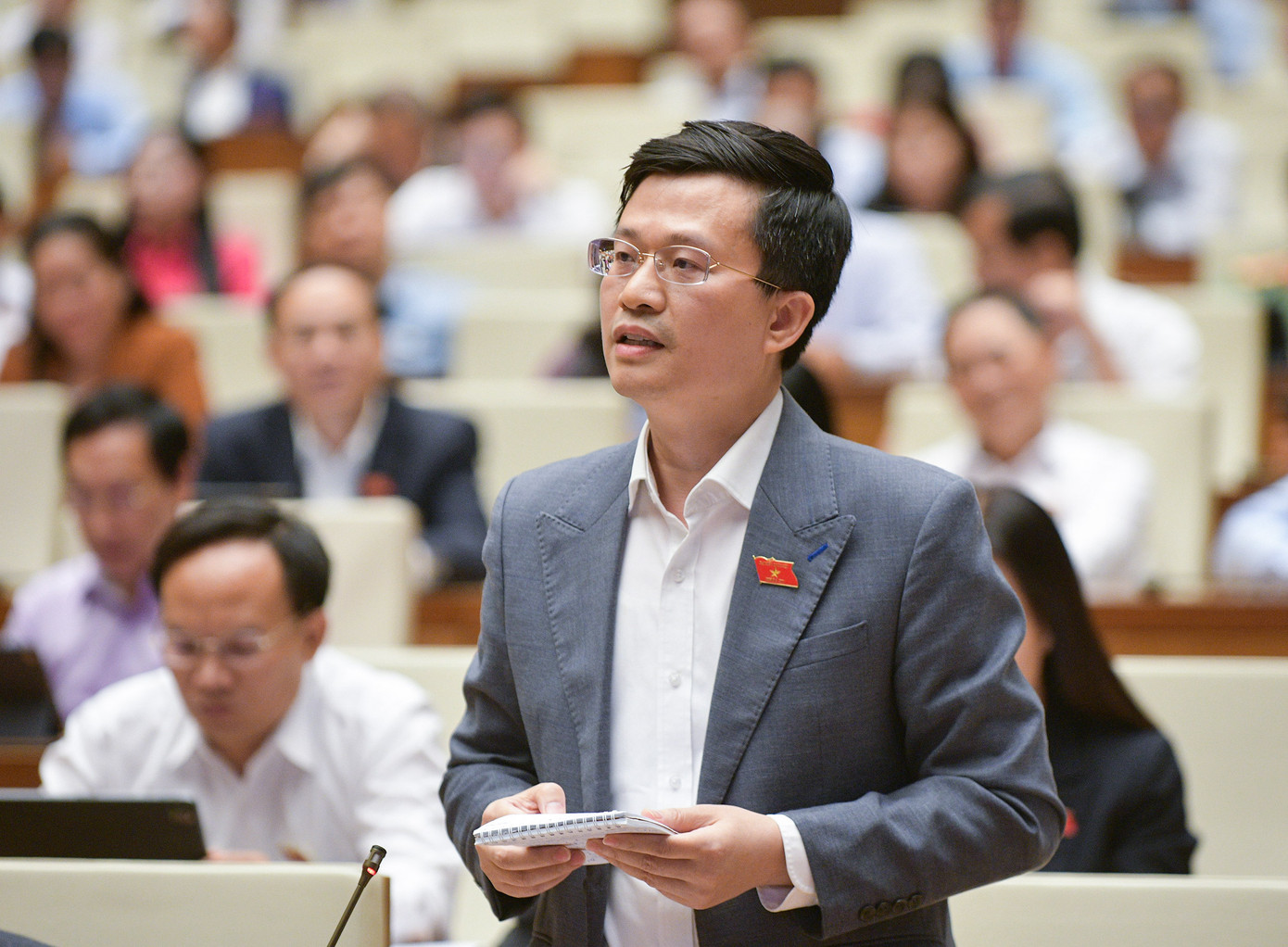 Đại biểu Đỗ Chí Nghĩa (Đoàn Phú Yên)