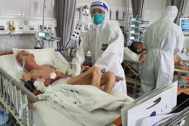 Nhân viên y tế chống dịch cũng là đối tượng dễ tái mắc Covid-19 (Ảnh: BVCC).