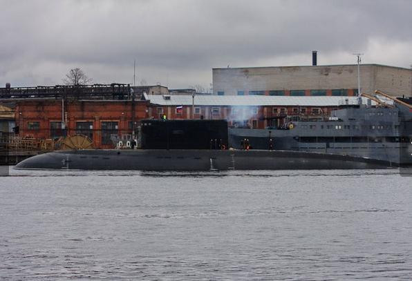 Trong tháng 7/2013, công việc đào tạo các thủy thủ Việt Nam trên tàu cũng sẽ được bắt đầu