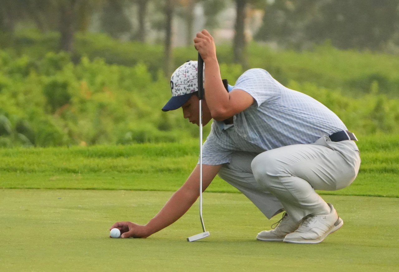 Đoàn Uy thi đấu hay nhất tại ngày thi đấu thứ hai. Ảnh: Như Ý Đoàn Uy thi đấu hay nhất tại ngày thi đấu thứ hai. Ảnh: Như Ý