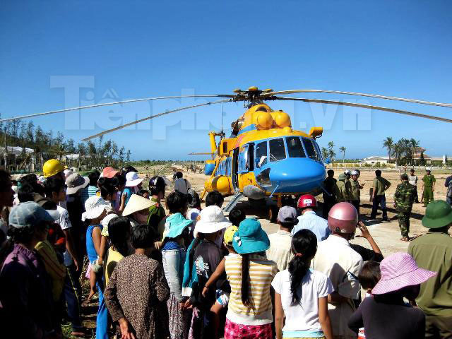 Cứu trợ nhân dân đảo Lý Sơn (Quảng Ngãi)