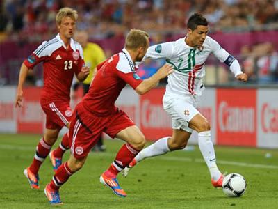 Ronaldo vẫn chưa đáp lại người hâm mộ