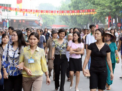 Khu vực tôn tạo cấp 1, bao gồm các phố: Hàng Chiếu, Hàng Đường, Hàng Ngang, Hàng Bạc, Hàng Mắm.... Khu vực tôn tạo cấp 1, bao gồm các phố: Hàng Chiếu, Hàng Đường, Hàng Ngang, Hàng Bạc, Hàng Mắm...