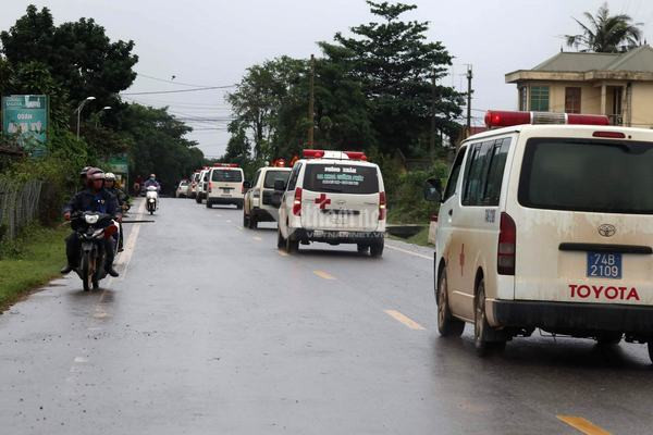 Tìm thấy 22 thi thể cán bộ chiến sĩ bị vùi lấp ở Quảng Trị ảnh 7