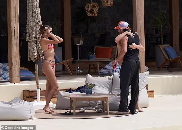 Cả hai đang độc thân và có cơ hội để có thể tiến xa hơn trong tình cảm.