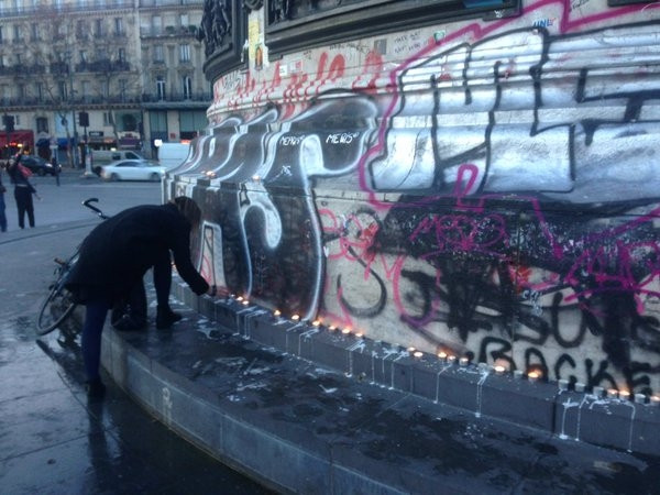 Pháp tuyên bố sẽ 'hành động phù hợp' với IS ảnh 7