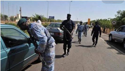 Đặc nhiệm đột kích khách sạn ở Mali giải cứu con tin ảnh 12