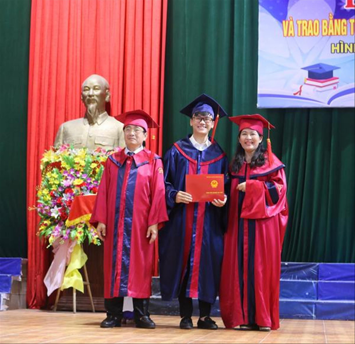 Sinh viên Trường ĐH Hà Tĩnh trong lễ tốt nghiệp. Ảnh: minh họa Sinh viên Trường ĐH Hà Tĩnh trong lễ tốt nghiệp. Ảnh: minh họa