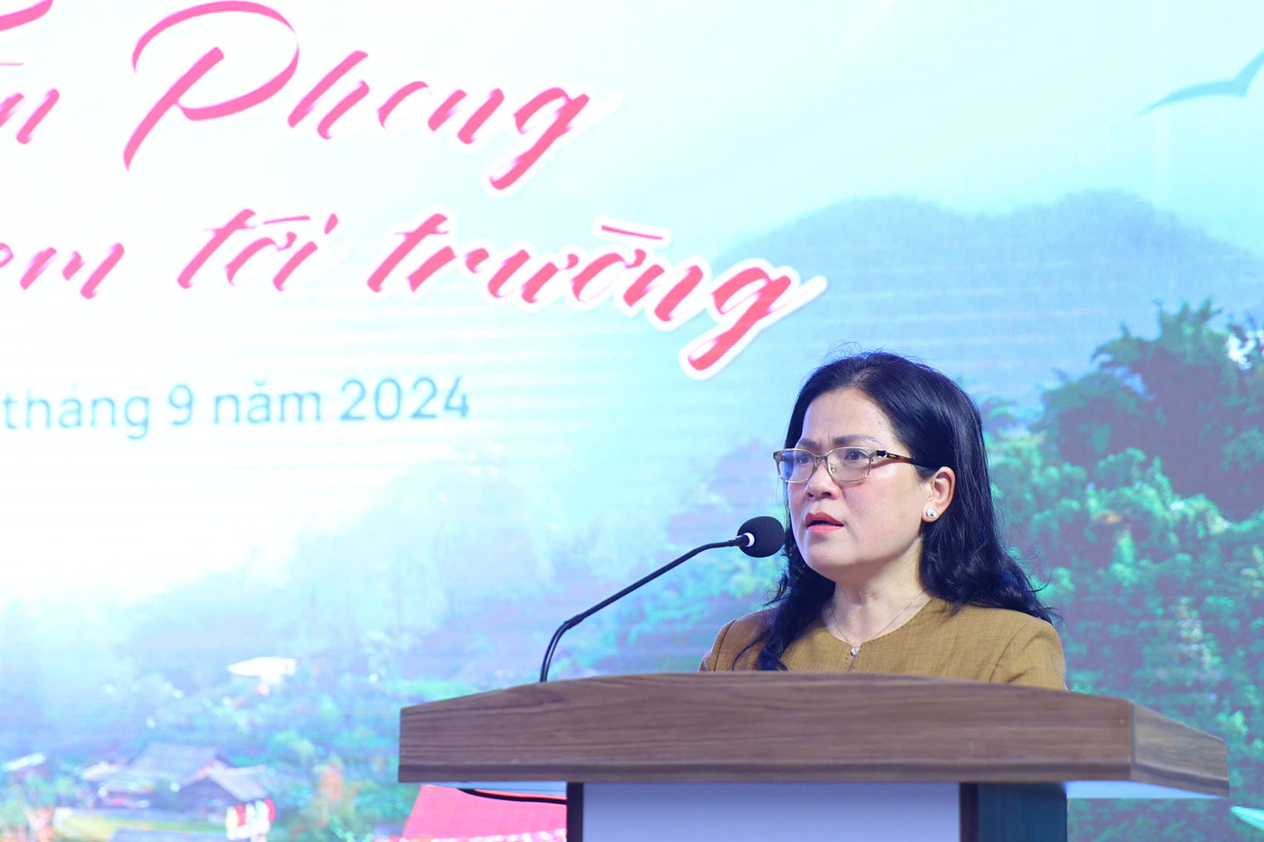 Thứ trưởng Bộ GD&amp;ĐT Nguyễn Thị Kim Chi phát biểu