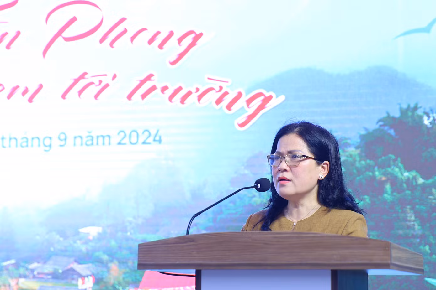 Thứ trưởng Bộ GD&amp;ĐT Nguyễn Thị Kim Chi phát biểu