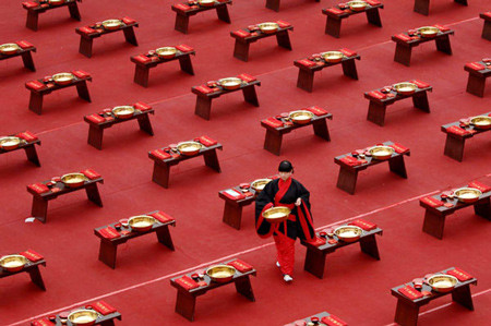 Việc tạo dựng đám cưới theo cách thức cũ được chú ý từ những người chuẩn bị lễ