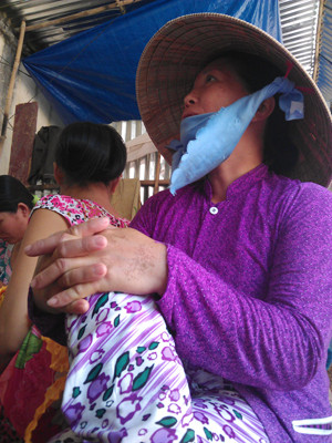 Chị Nguyệt 40 năm lang thang cùng xóm thợ xây