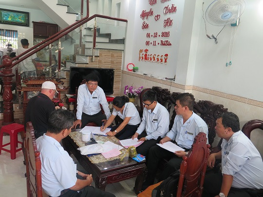 Sản xuất chả lụa cạnh nhà vệ sinh ảnh 1