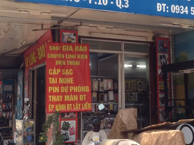 Rước 'bà hỏa' vào nhà vì sạc dự phòng giá rẻ ảnh 3