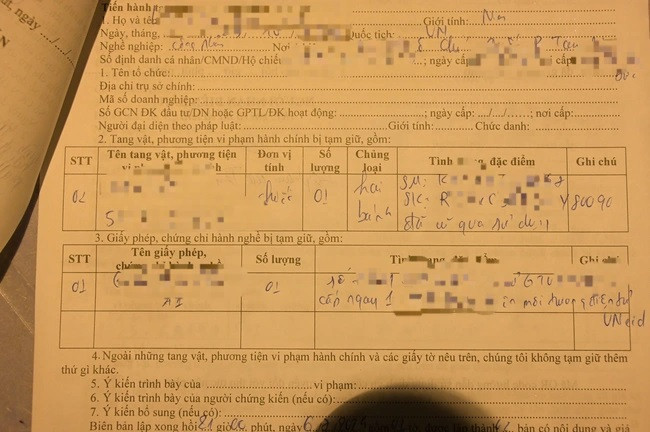 Biên bản anh T. vi phạm được lực lượng CSGT lập có thông tin tạm giữ giấy phép lái xe trên môi trường điện tử VNeID.