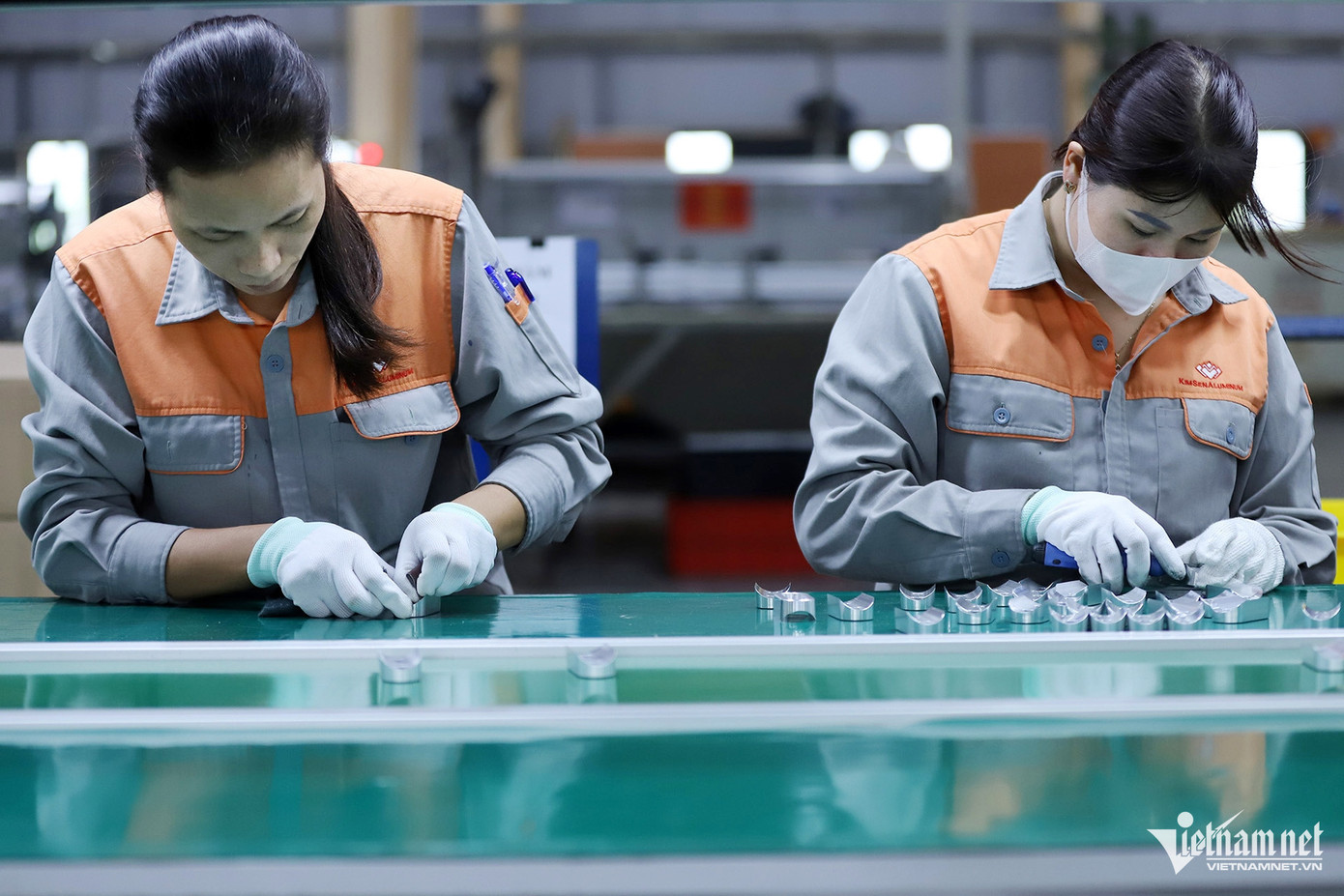 Quy định đóng BHXH 15 năm được hưởng lương hưu tạo cơ hội cho người tham gia BHXH muộn. Ảnh minh họa: Lê Anh Dũng Quy định đóng BHXH 15 năm được hưởng lương hưu tạo cơ hội cho người tham gia BHXH muộn. Ảnh minh họa: Lê Anh Dũng