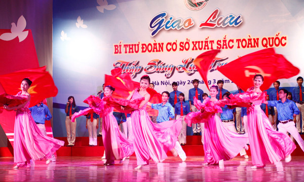 Tối 24-3, chương trình diễn ra tại Học viện Thanh thiếu niên Việt Nam (Hà Nội) với nhiều hoạt động ý nghĩa, trẻ trung 