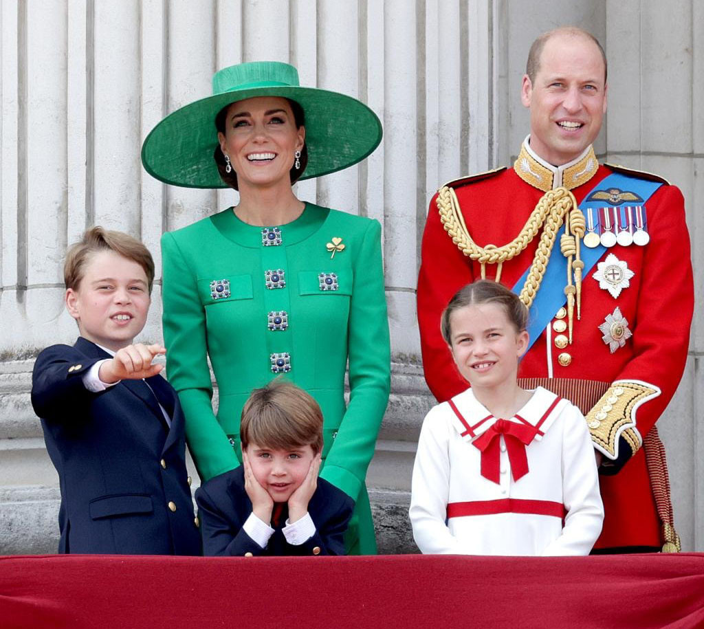 Mức thu nhập cao giúp Hoàng tử William chu cấp cho vợ và con cuộc sống tốt nhất. Ảnh: Getty Images. Mức thu nhập cao giúp Hoàng tử William chu cấp cho vợ và con cuộc sống tốt nhất. Ảnh: Getty Images.