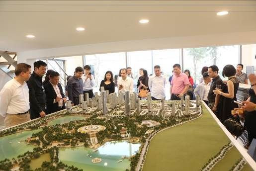 Hé lộ hình ảnh '36 phố phường' tại The Manor Central Park ảnh 6