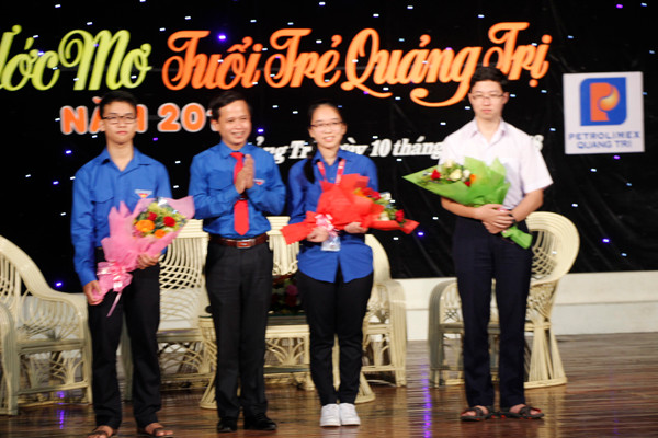 Tự hào 'Thắp sáng ước mơ tuổi trẻ Quảng Trị' ảnh 3
