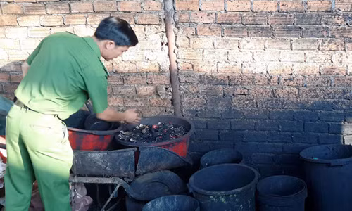 Tỉnh Đắk Nông thông tin vụ nhuộm đen cà phê bằng pin con Ó ảnh 7