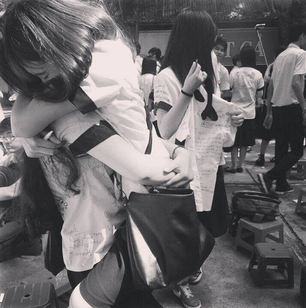 Trường bị coi là hà khắc, học sinh tự tử: Có thực sự là 'gông cùm'? ảnh 4