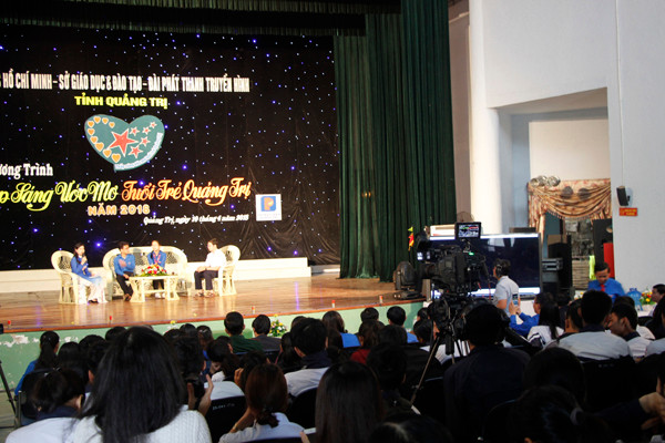 Tự hào 'Thắp sáng ước mơ tuổi trẻ Quảng Trị' ảnh 2