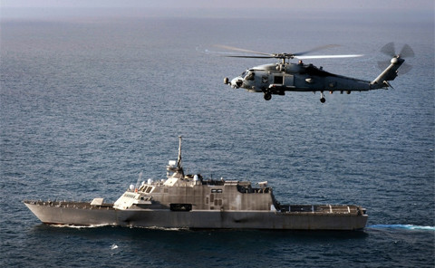 LSC-1 được trang bị 2 động cơ Tuabin Rolls Royce MT30 và 2 động cơ Diezen và 4 hệ thống động lực phản thủy Rolls Royce, cùng với 4 máy phát điện tổng công suất 3.200kW. Hệ thống động lực này giúp tàu đạt vận tốc tối đa lên tới 44 hải lý/giờ (81km/h). Tàu được trang bị hệ thống chiến đấu COMBATSS-21 của hãng Lockheed Martin và hệ thống sonar kiểu mảng kéo AN/SQR-20 dùng trong nhiệm vụ săn ngầm và chống thủy lôi. Do không trang bị ngư lôi nên nhiệm vụ chống ngầm được giao cho trực thăng hải quân MH-60R/S “Sea Hawk”