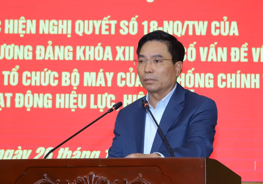 Bí thư Tỉnh uỷ Thanh Hóa Nguyễn Doãn Anh phát biểu tại hội nghị Bí thư Tỉnh uỷ Thanh Hóa Nguyễn Doãn Anh phát biểu tại hội nghị