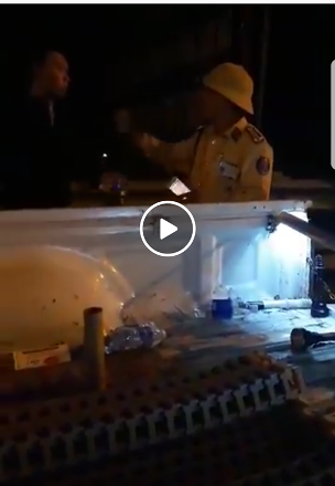 Làm rõ vụ CSGT 'vung tay' rọi đèn pin vào mặt người quay phim ảnh 3