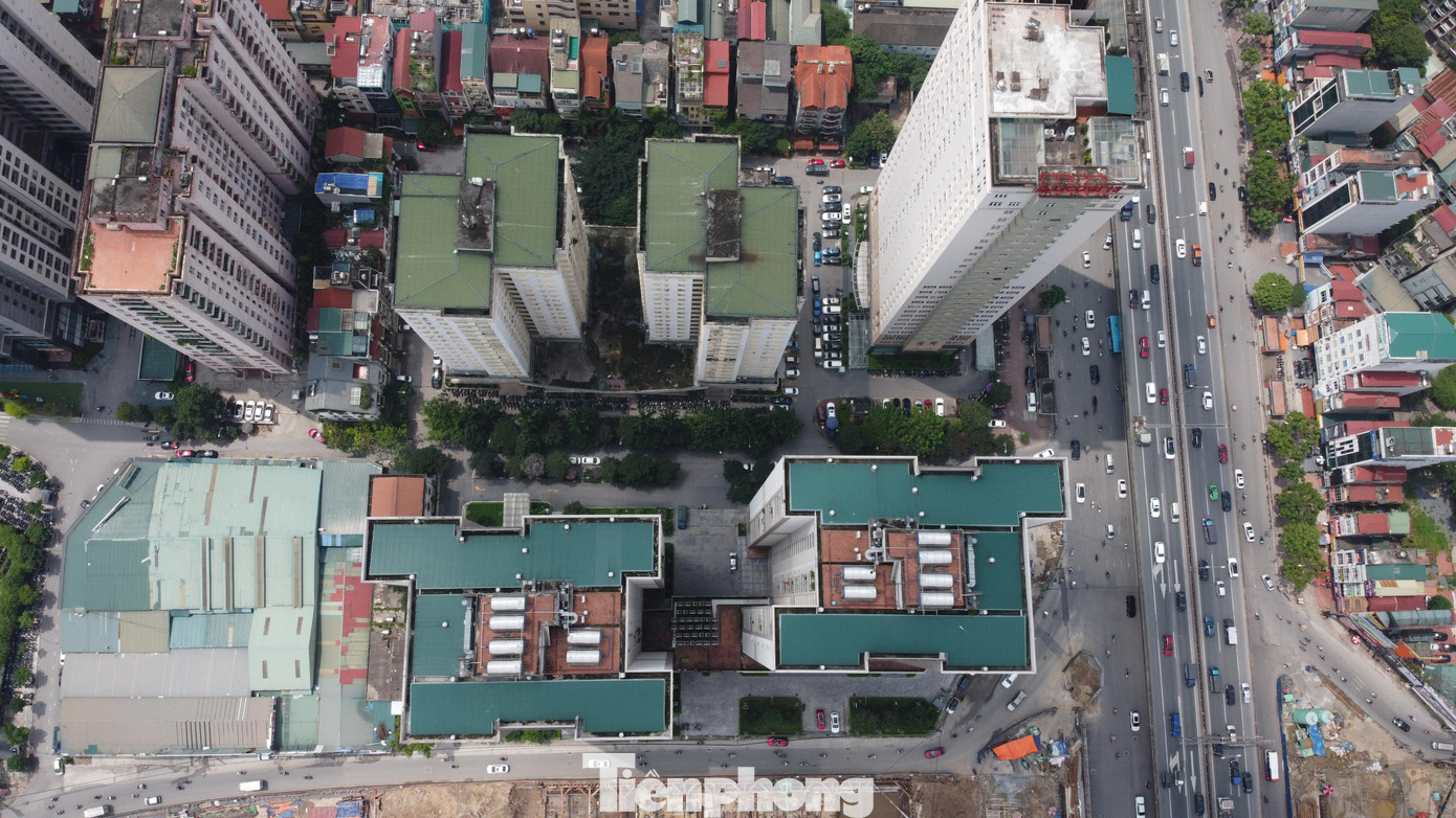 Khả năng thanh khoản của các căn hộ trên đường Lê Văn Lương giảm sau khi Thanh tra Bộ Xây dựng chỉ ra loạt sai phạm tại các dự án.