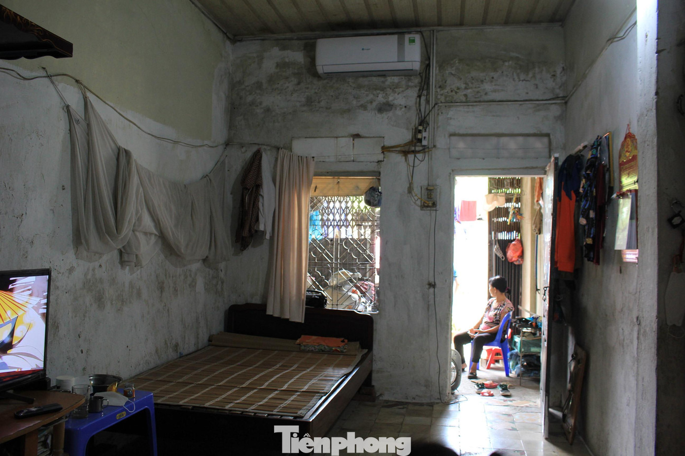 Từ ngày 15/8, hộ nghèo, hộ cận nghèo sẽ được hỗ trợ xây nhà mới 40 triệu đồng/hộ; sửa chữa nhà 20 triệu đồng/hộ. (Ảnh: Lộc Liên) Từ ngày 15/8, hộ nghèo, hộ cận nghèo sẽ được hỗ trợ xây nhà mới 40 triệu đồng/hộ; sửa chữa nhà 20 triệu đồng/hộ. (Ảnh: Lộc Liên)